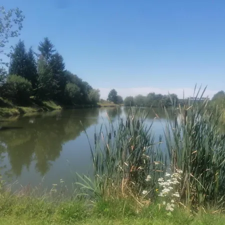 La Belle Epoque Nocleg ze śniadaniem Le Fouilloux